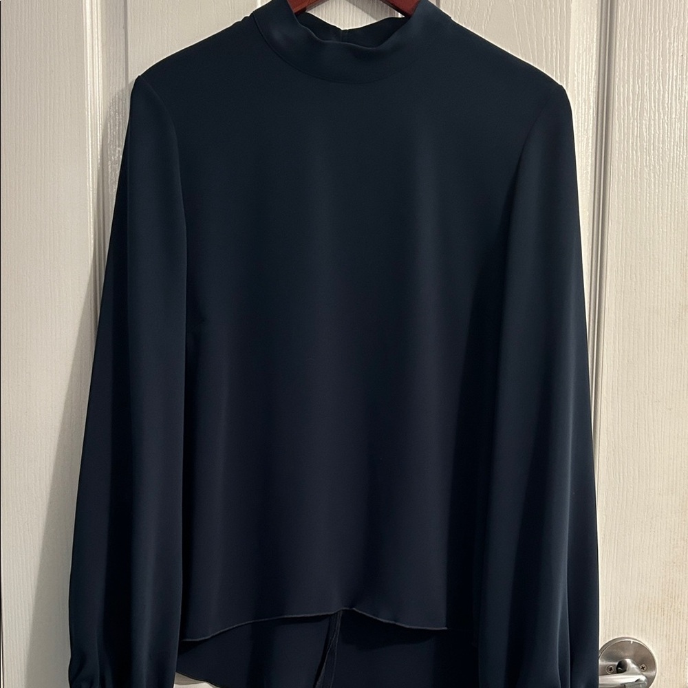 Babaton Dark Green Long Sleeve Blouse